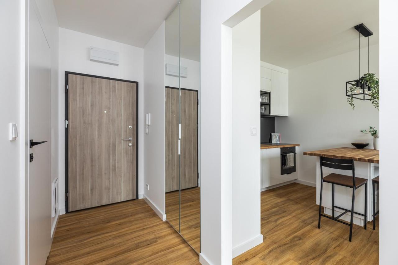 Superapart Stanislawa 1A Warszawa Exteriör bild